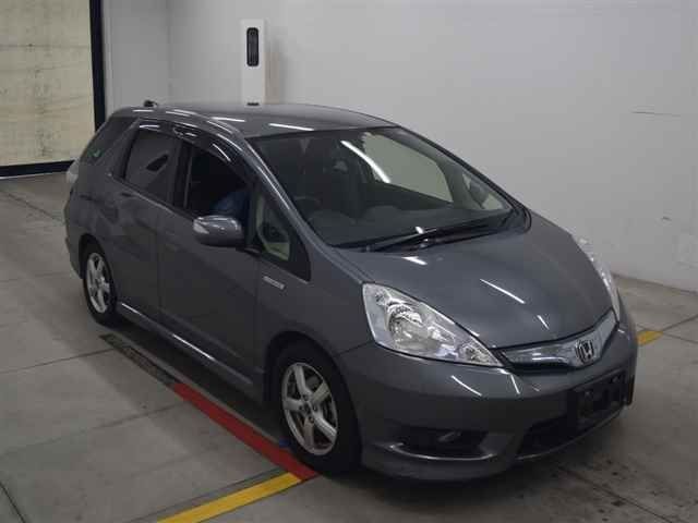 30359 Honda Fit shuttle GP2 2012 г. (MIRIVE Osaka)